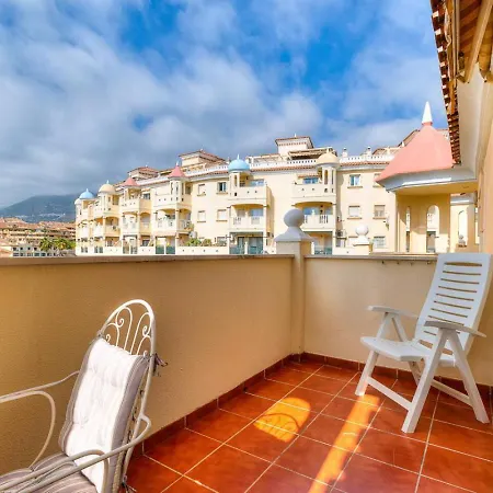 Lovely Penthouse In Pacos