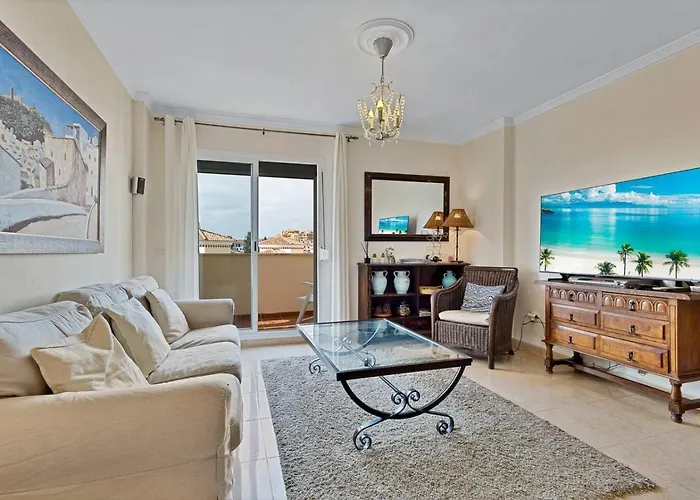 Apartment Lovely Penthouse In Pacos Fuengirola